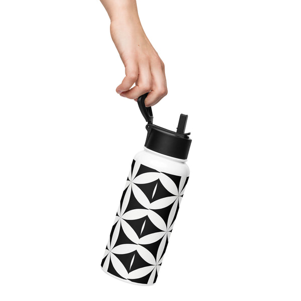 Seed Stainless steel water bottle with a straw lid